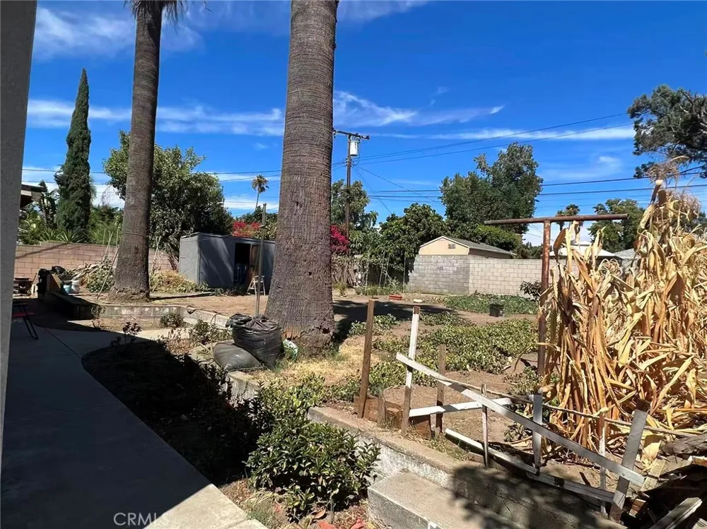 1522 Densmore Street Pomona, CA 91767