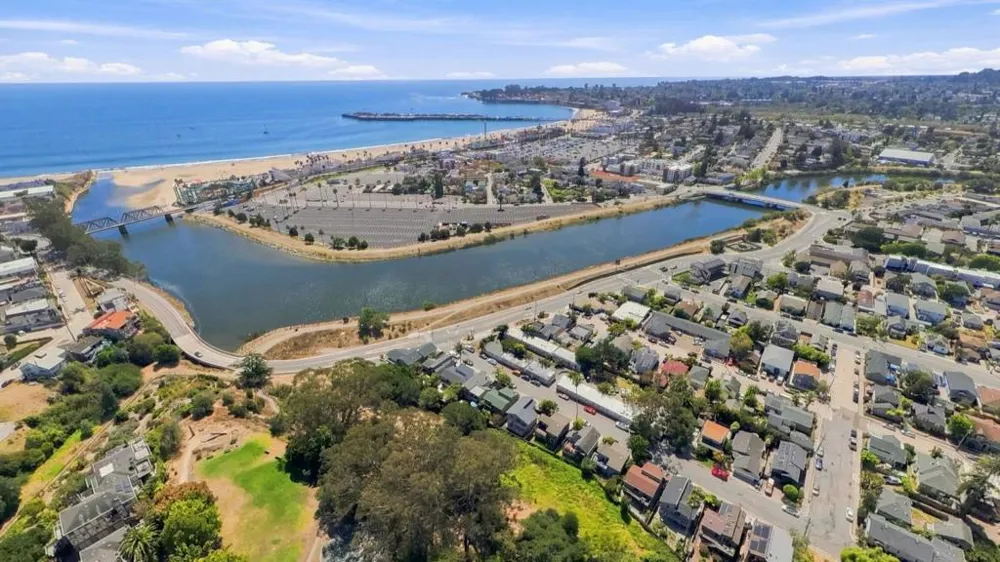 118 Jessie Street Santa Cruz, CA 95060