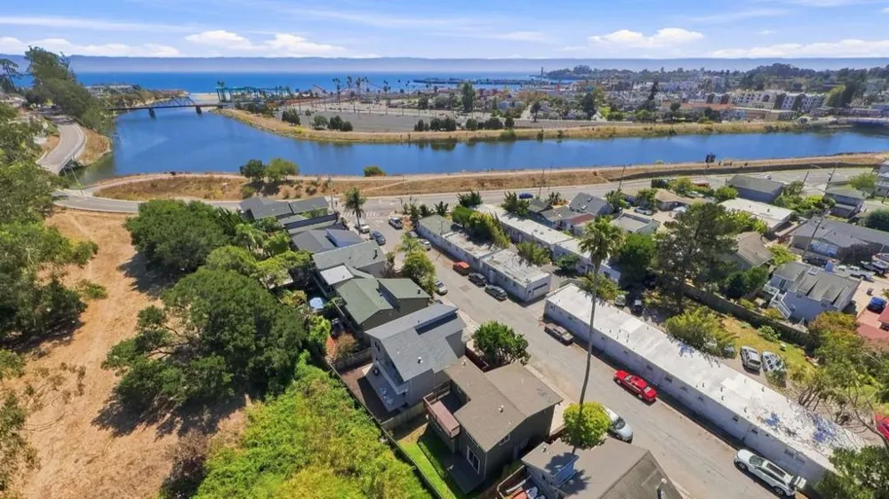118 Jessie Street Santa Cruz, CA 95060