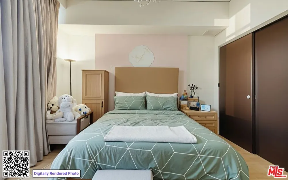 1100 S Hope Street #1302 Los Angeles, CA 90015