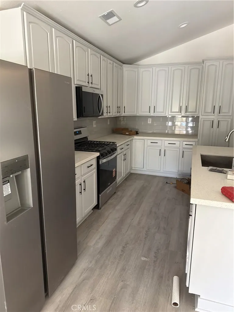 11647 Balboa Boulevard Granada Hills, CA 91344