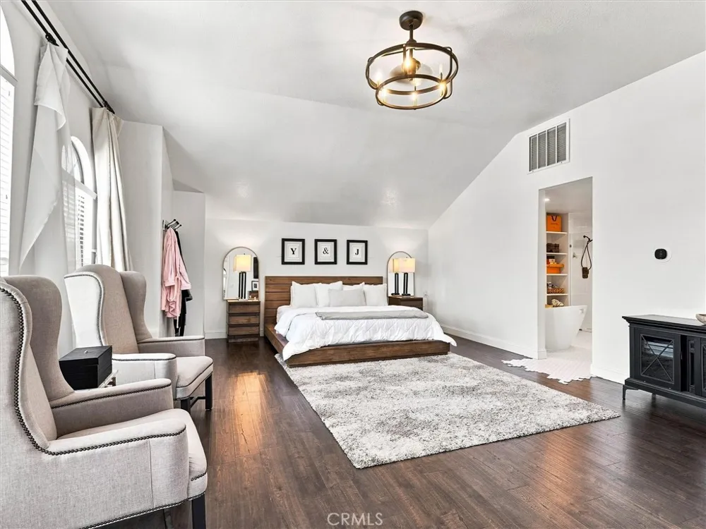 805 E Kelso Fresno, CA 93720