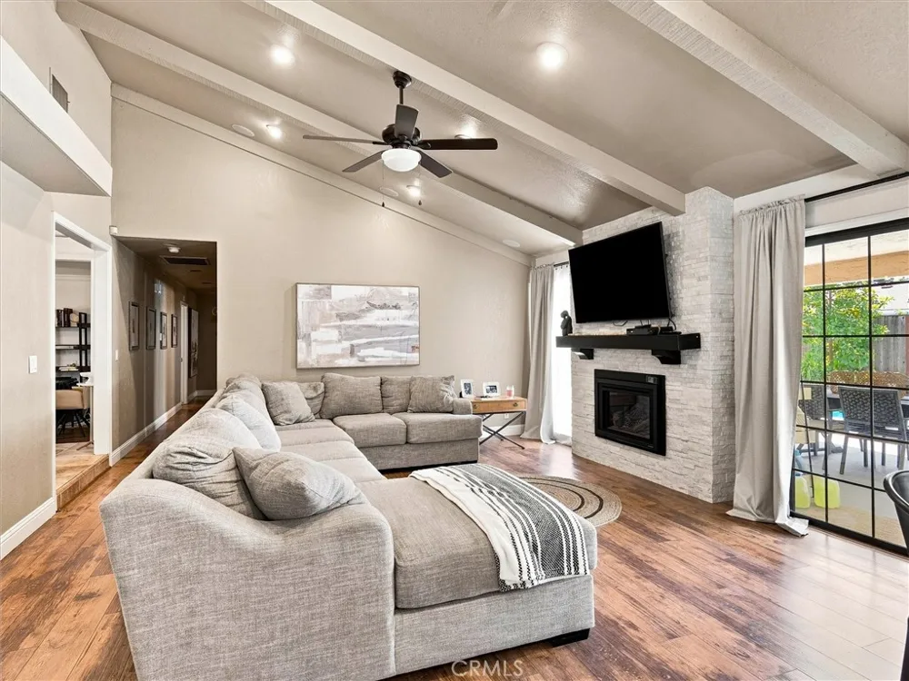 805 E Kelso Fresno, CA 93720