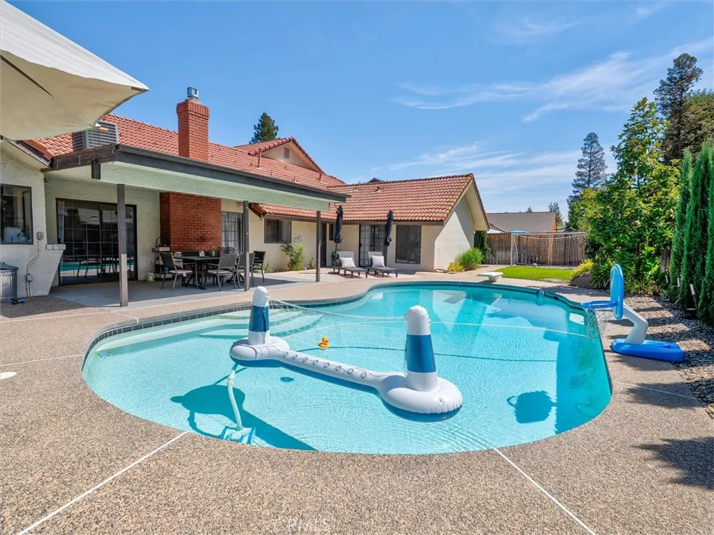805 E Kelso Fresno, CA 93720