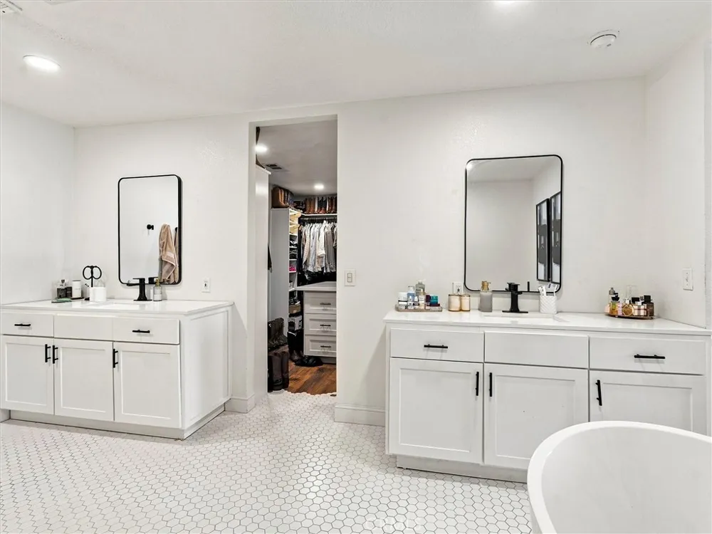 805 E Kelso Fresno, CA 93720