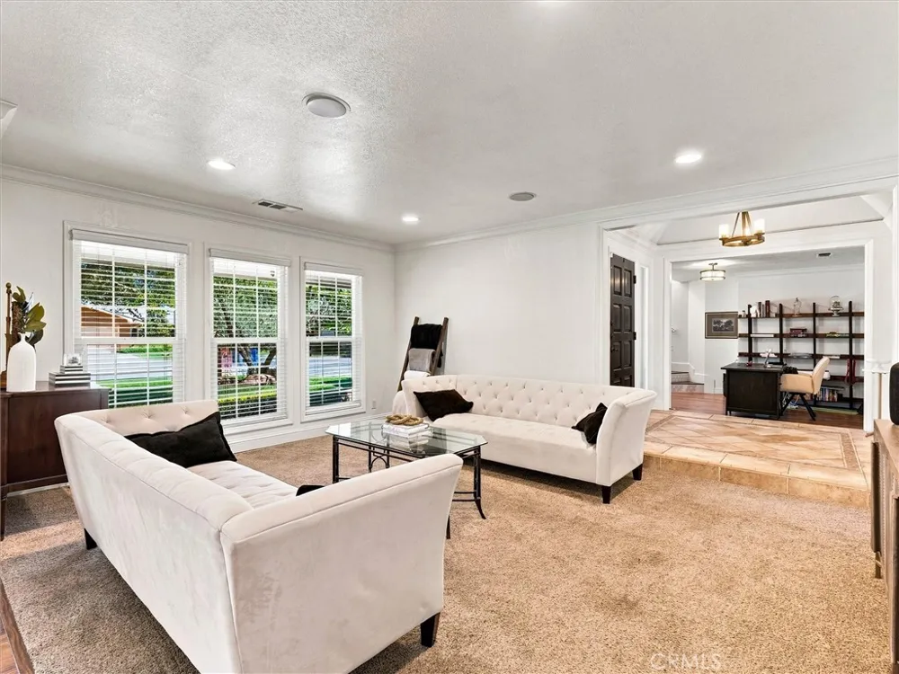 805 E Kelso Fresno, CA 93720