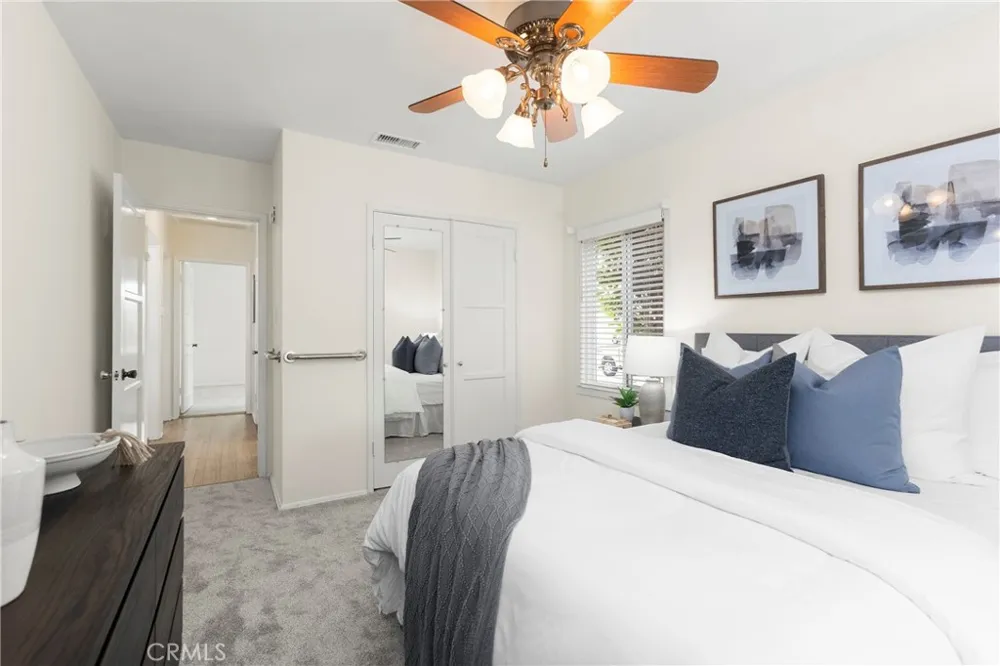 2842 Silva Street Lakewood, CA 90712