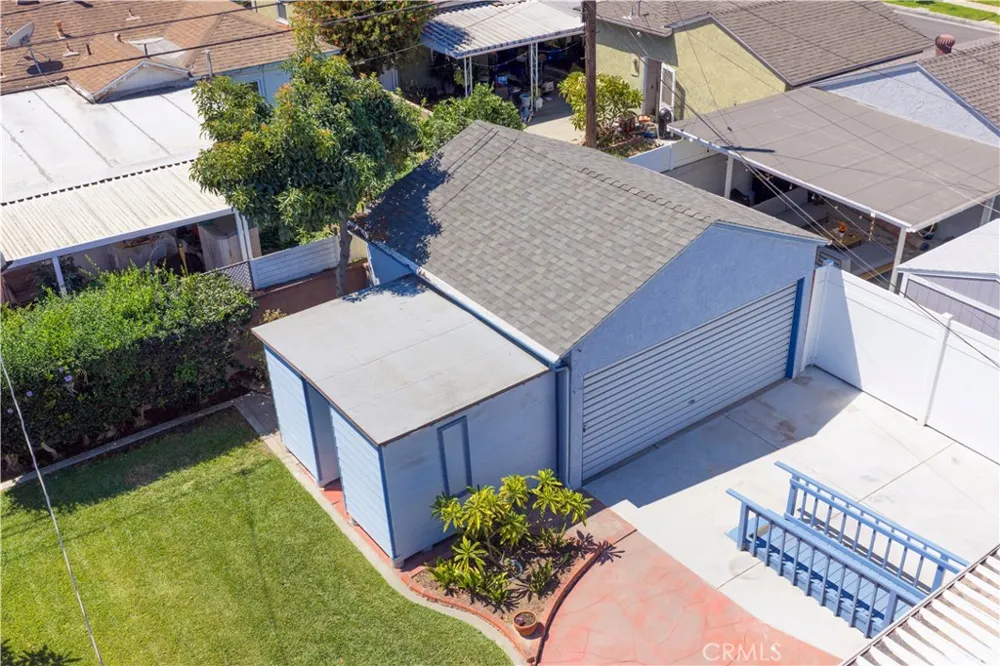 2842 Silva Street Lakewood, CA 90712