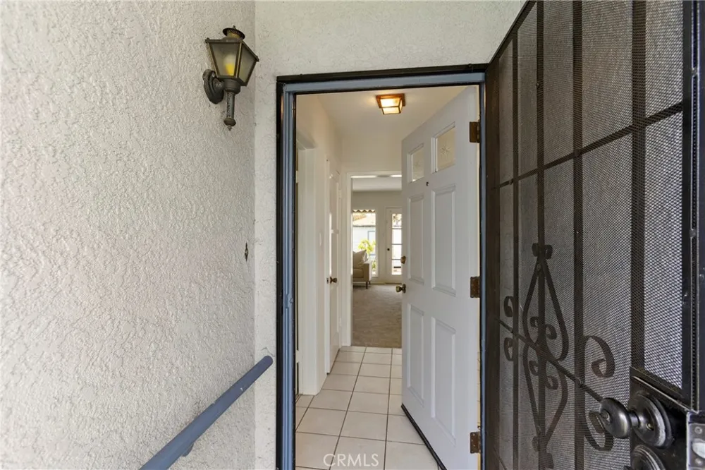 2842 Silva Street Lakewood, CA 90712
