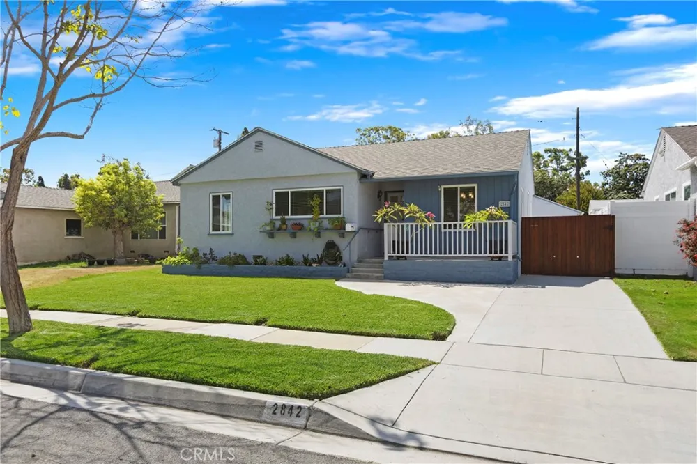 2842 Silva Street Lakewood, CA 90712
