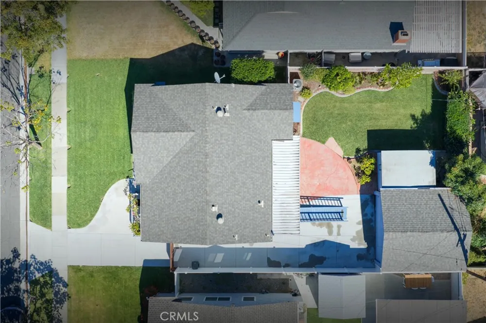2842 Silva Street Lakewood, CA 90712