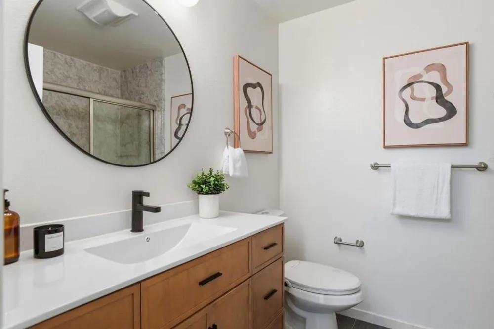 1140 Continentals Way Belmont, CA 94002