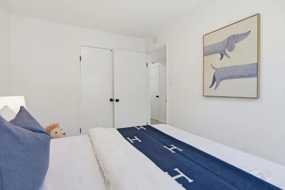1140 Continentals Way Belmont, CA 94002