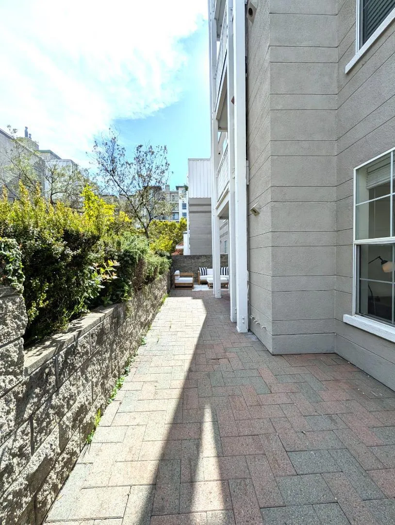 3901 Lick Mill Boulevard #160 Santa Clara, CA 95054