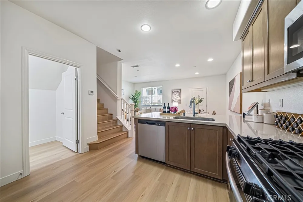 316 Calvados Azusa, CA 91702
