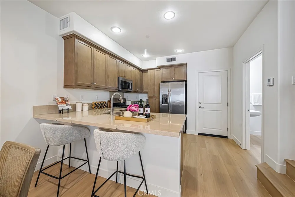316 Calvados Azusa, CA 91702