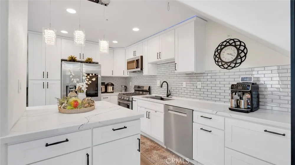 61 Tierra Montanosa Rancho Santa Margarita, CA 92688