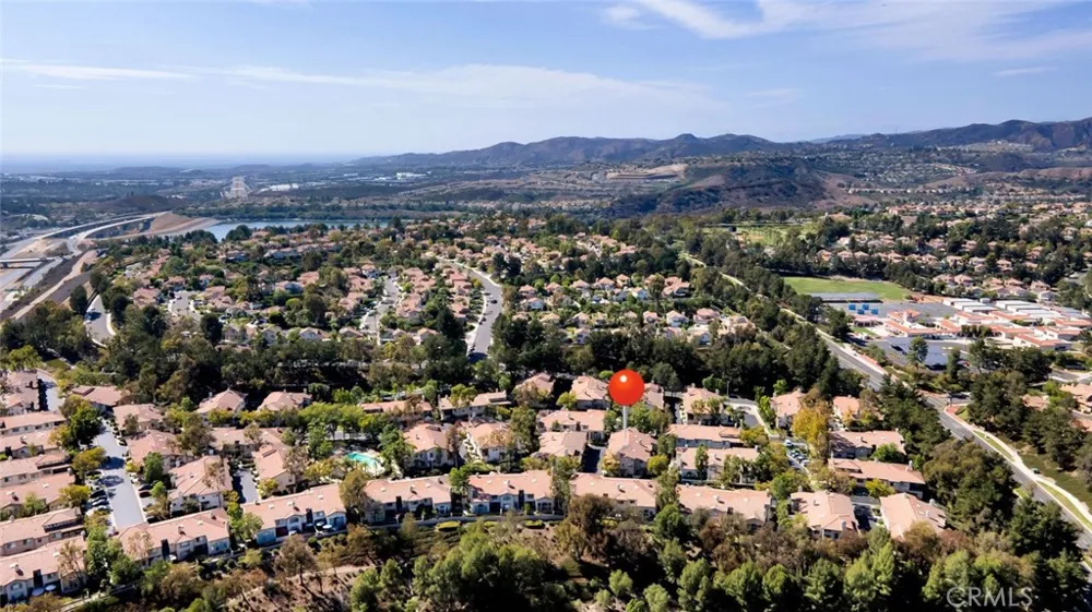 61 Tierra Montanosa Rancho Santa Margarita, CA 92688