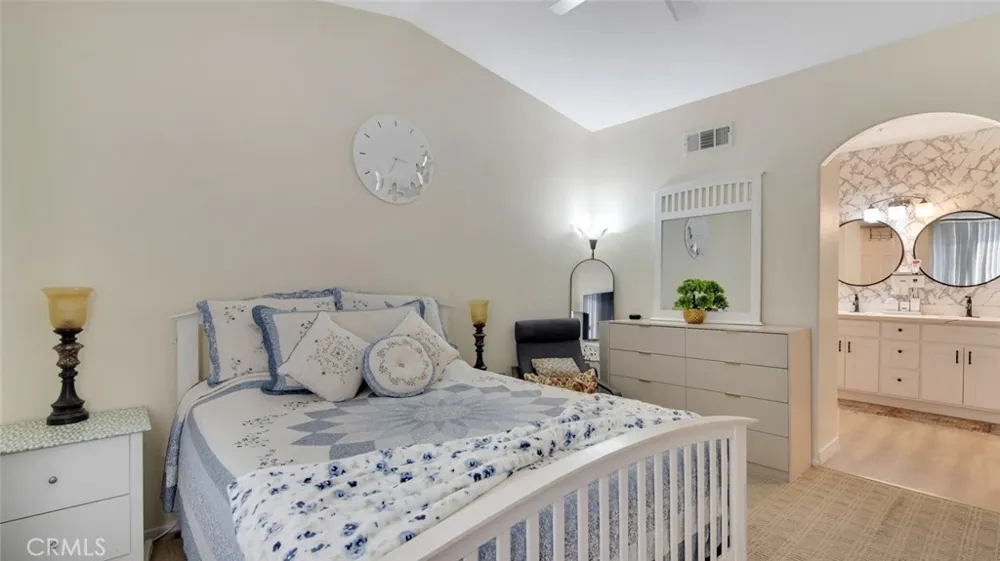 61 Tierra Montanosa Rancho Santa Margarita, CA 92688