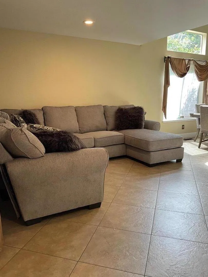 441 Verona Place Hollister, CA 95023