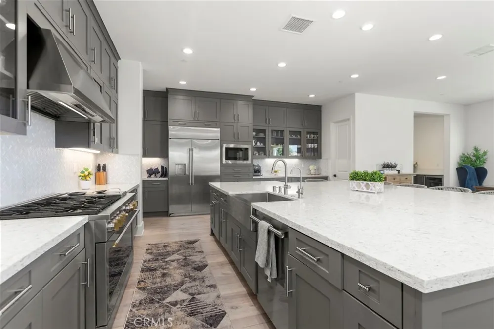 17281 Cobblestone Huntington Beach, CA 92649