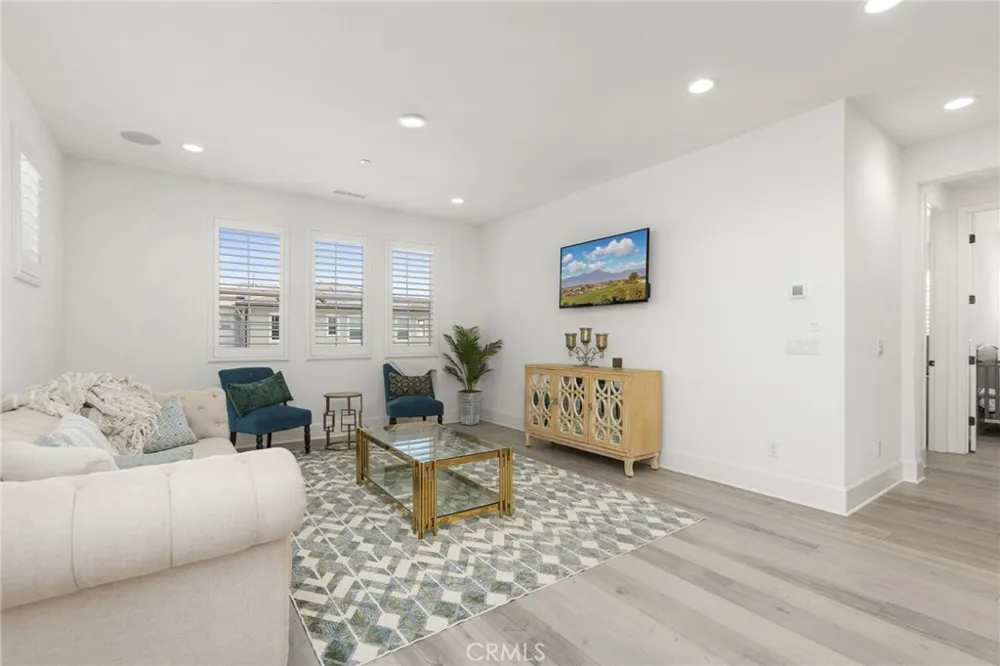 17281 Cobblestone Huntington Beach, CA 92649