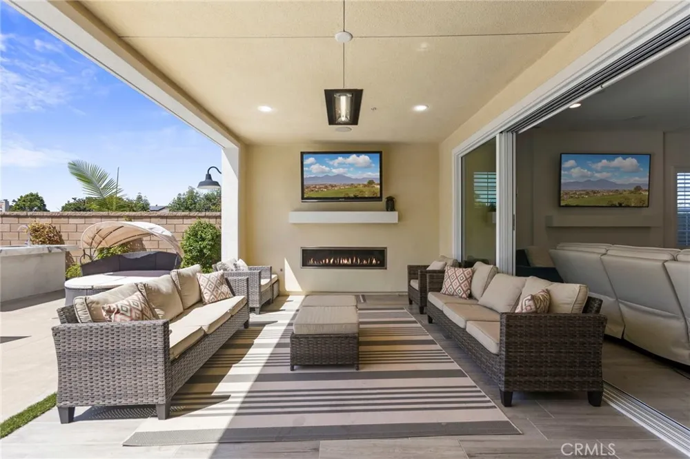 17281 Cobblestone Huntington Beach, CA 92649