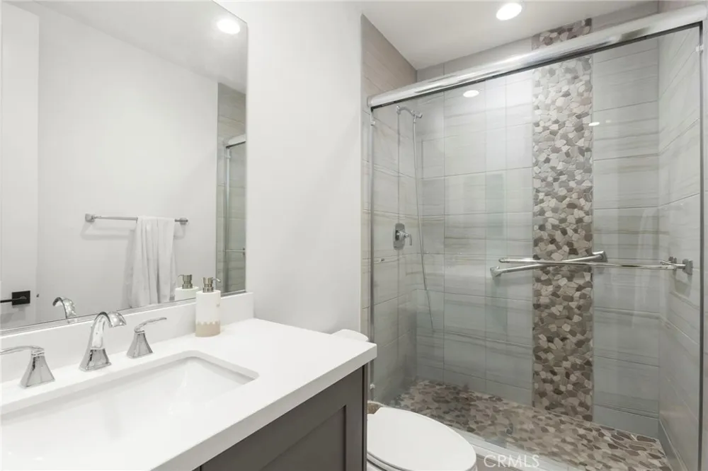 17281 Cobblestone Huntington Beach, CA 92649