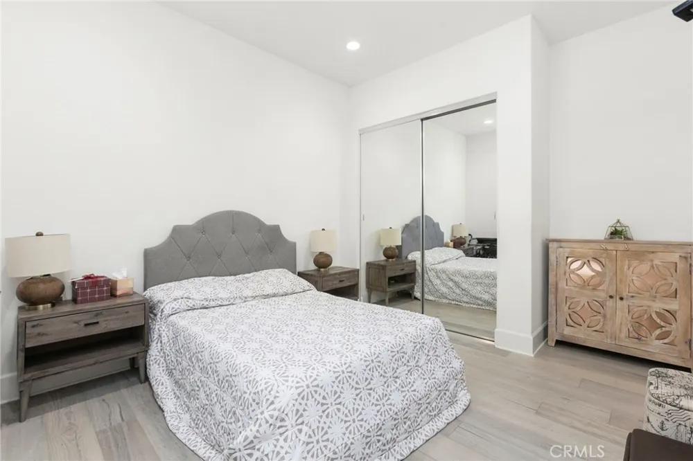 17281 Cobblestone Huntington Beach, CA 92649