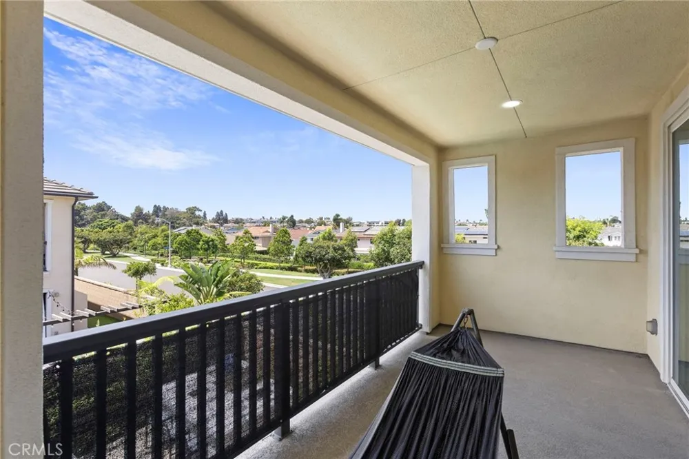 17281 Cobblestone Huntington Beach, CA 92649