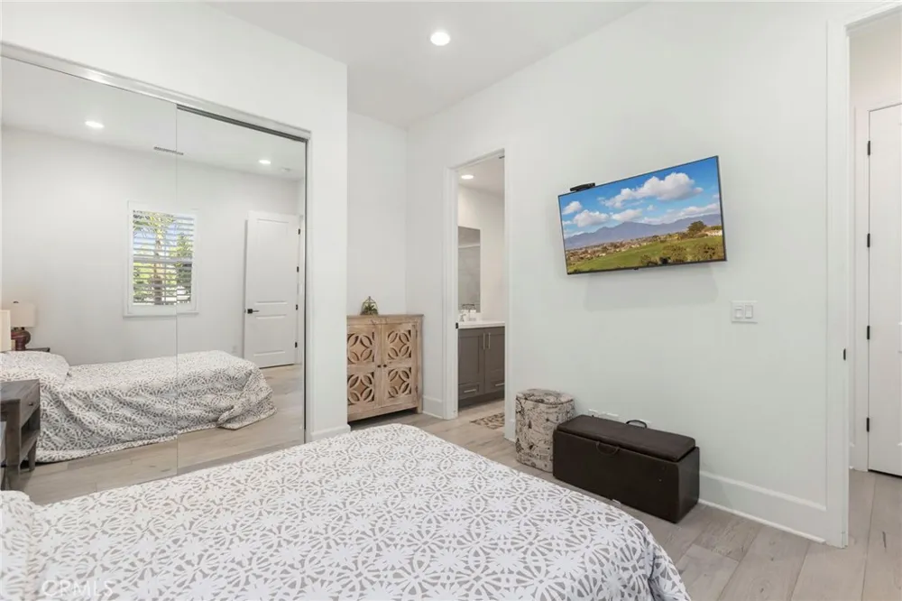 17281 Cobblestone Huntington Beach, CA 92649