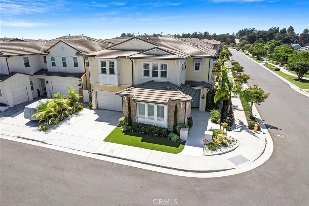 17281 Cobblestone Huntington Beach, CA 92649