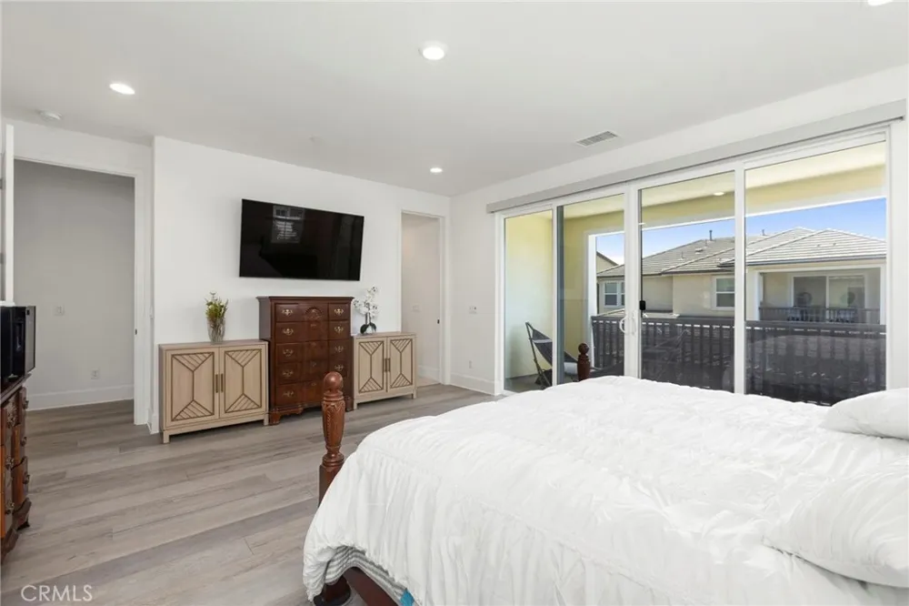 17281 Cobblestone Huntington Beach, CA 92649