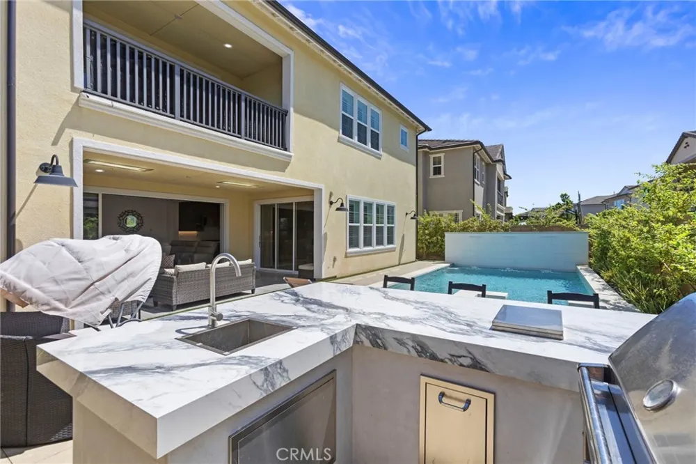 17281 Cobblestone Huntington Beach, CA 92649