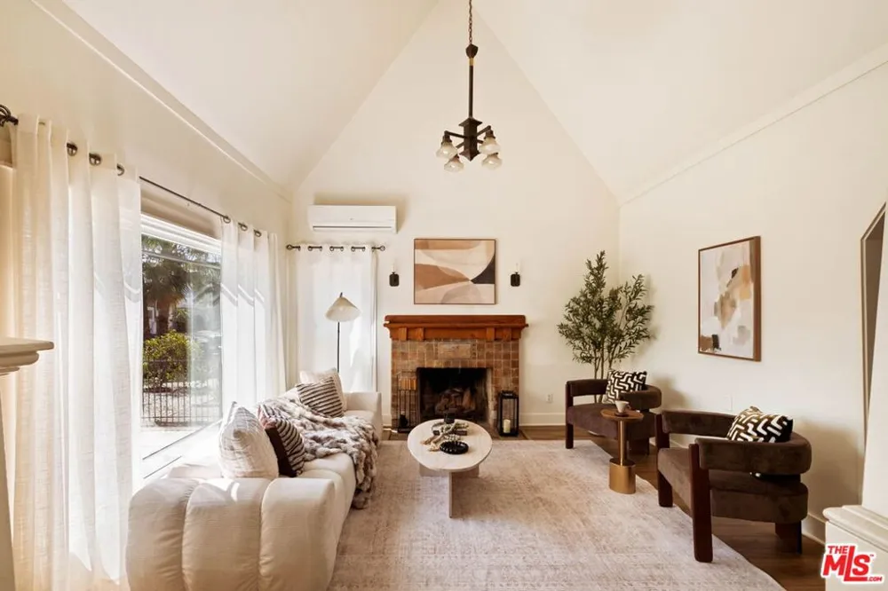 629 Citrus Avenue Los Angeles, CA 90036