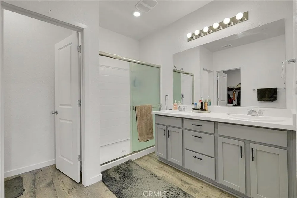 789 Chalice Creek Drive Plumas Lake, CA 95961