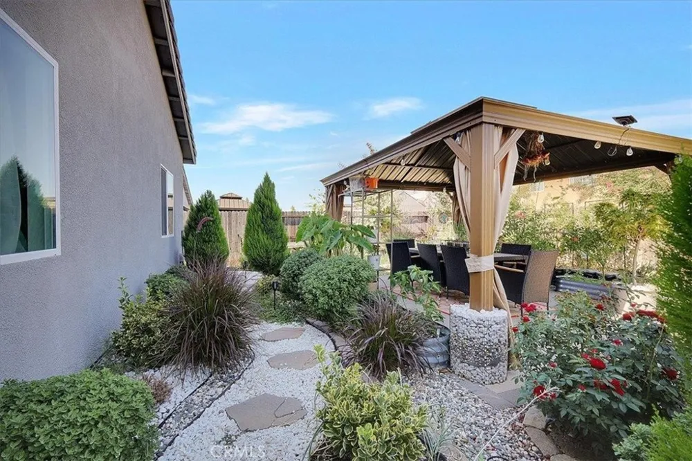 789 Chalice Creek Drive Plumas Lake, CA 95961
