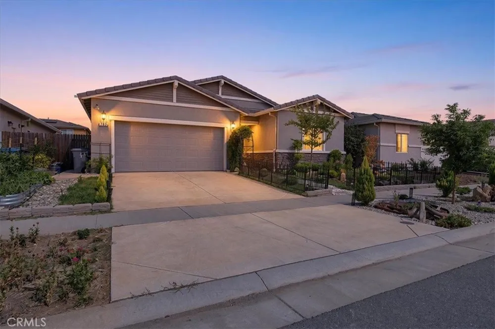 789 Chalice Creek Drive Plumas Lake, CA 95961