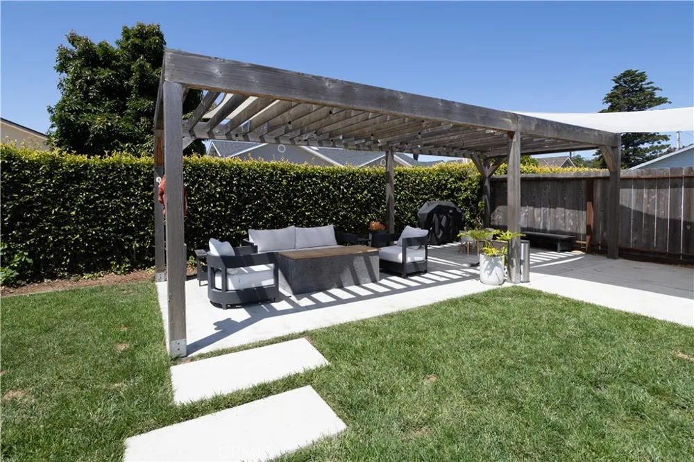 216 Garden Street Arroyo Grande, CA 93420