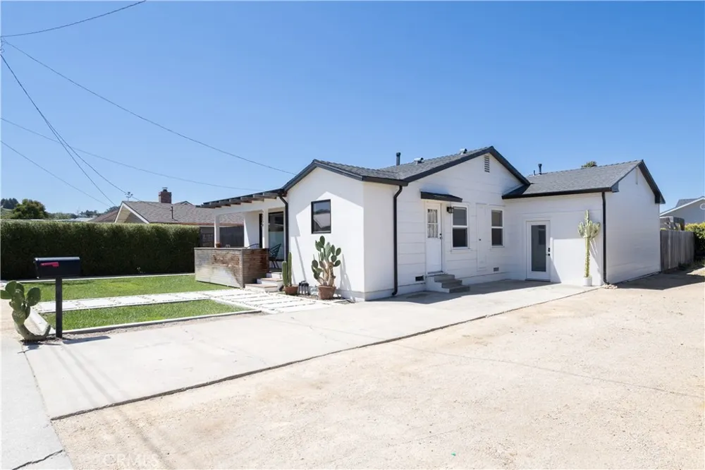 216 Garden Street Arroyo Grande, CA 93420