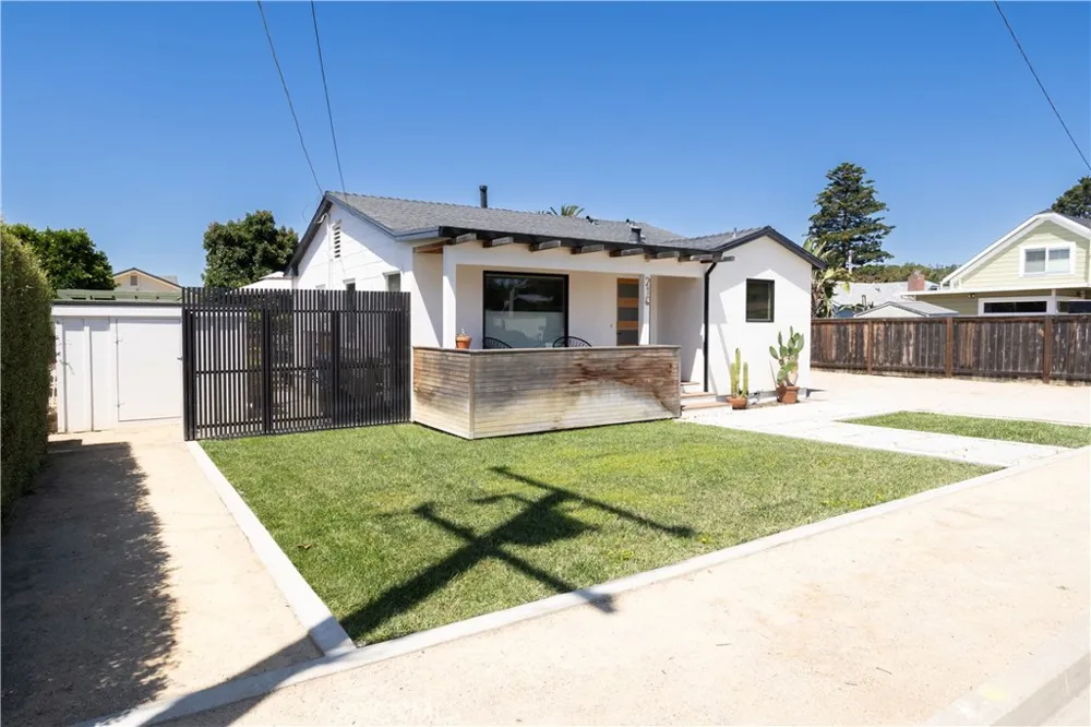 216 Garden Street Arroyo Grande, CA 93420
