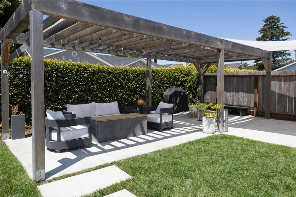 216 Garden Street Arroyo Grande, CA 93420