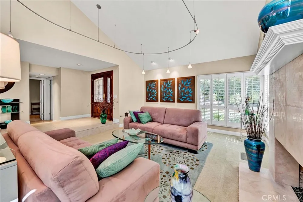 22431 Forest Hill Lake Forest, CA 92630