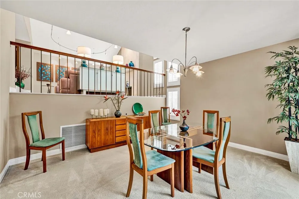 22431 Forest Hill Lake Forest, CA 92630