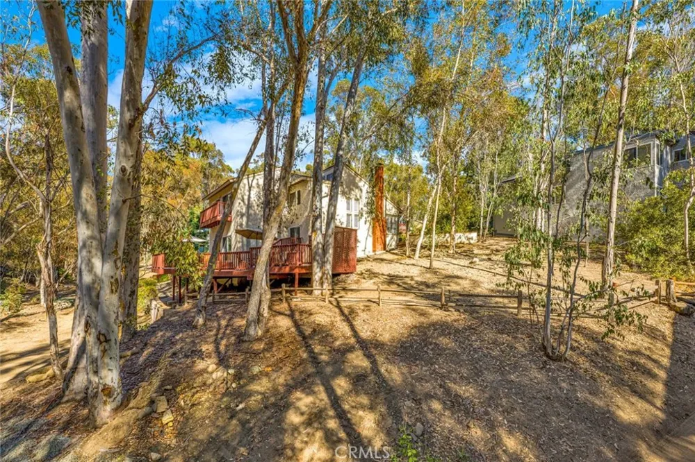 22431 Forest Hill Lake Forest, CA 92630