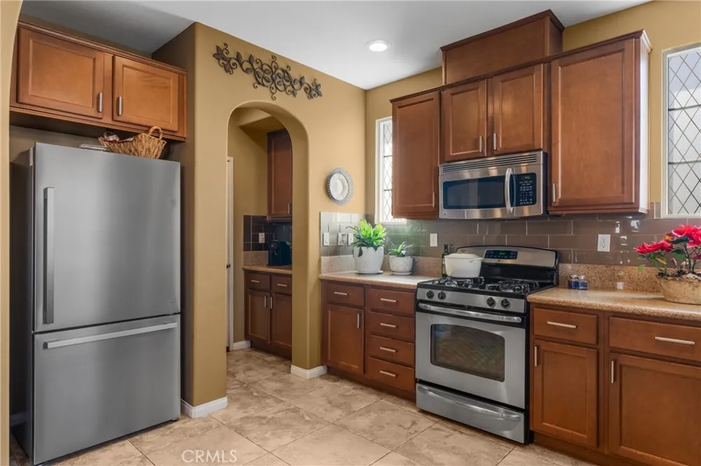 4317 Junction #101 Corona, CA 92883