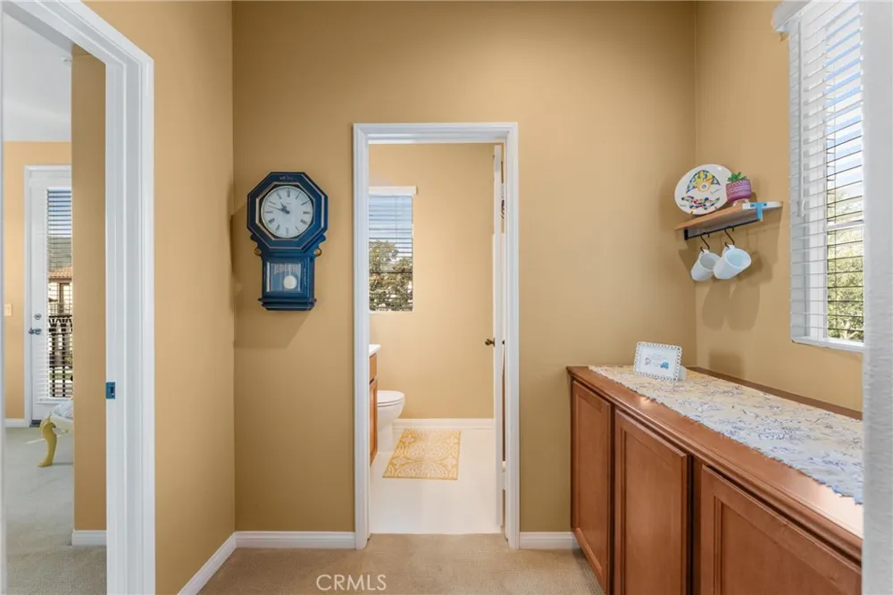 4317 Junction #101 Corona, CA 92883