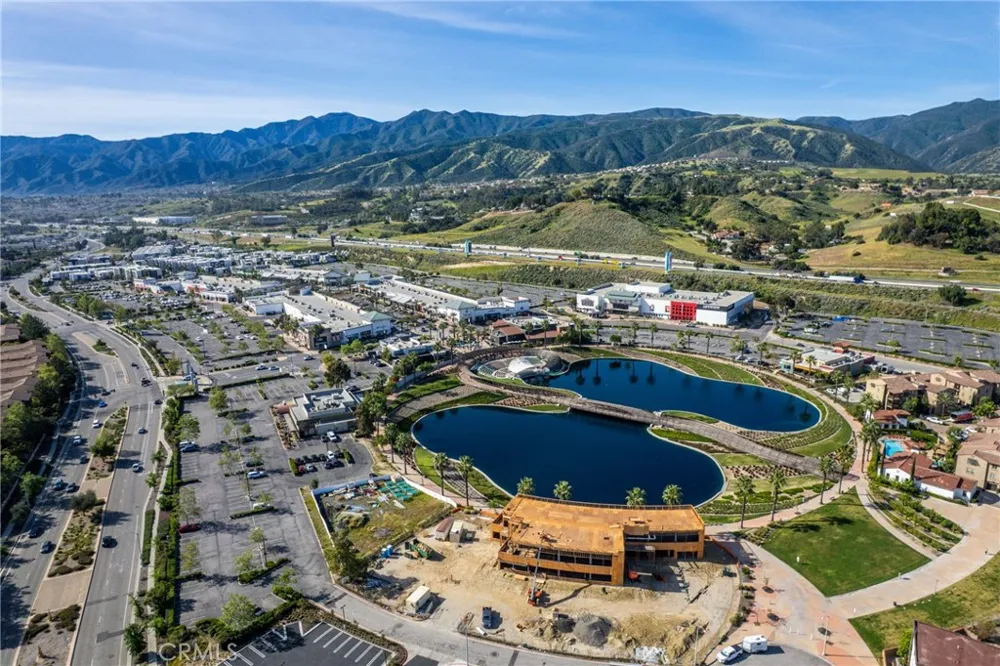 4317 Junction #101 Corona, CA 92883
