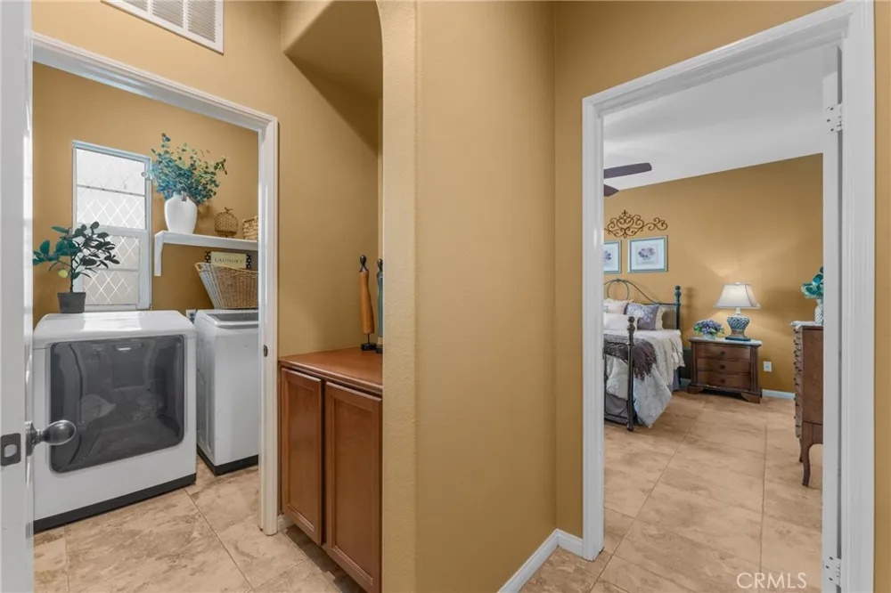 4317 Junction #101 Corona, CA 92883