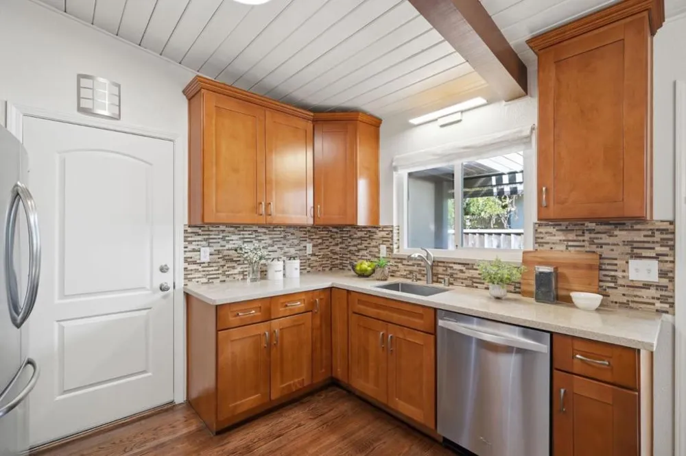 321 Anna Avenue Mountain View, CA 94043